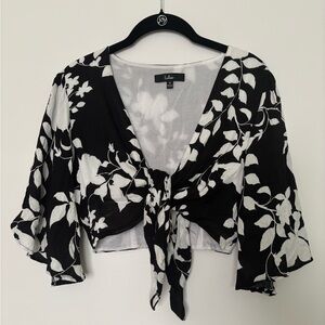 Black & White Floral Tie-Front Blouse